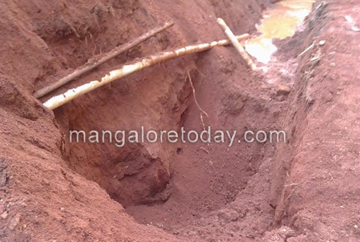  Two labourers die after water pipeline 1